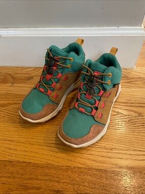 Teva Kids hiking shoes in Teal, Tan and Coral Accents